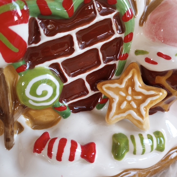 Blue Sky 2021 Christmas Gingerbread Candy House Teapot - Picture 3 of 14